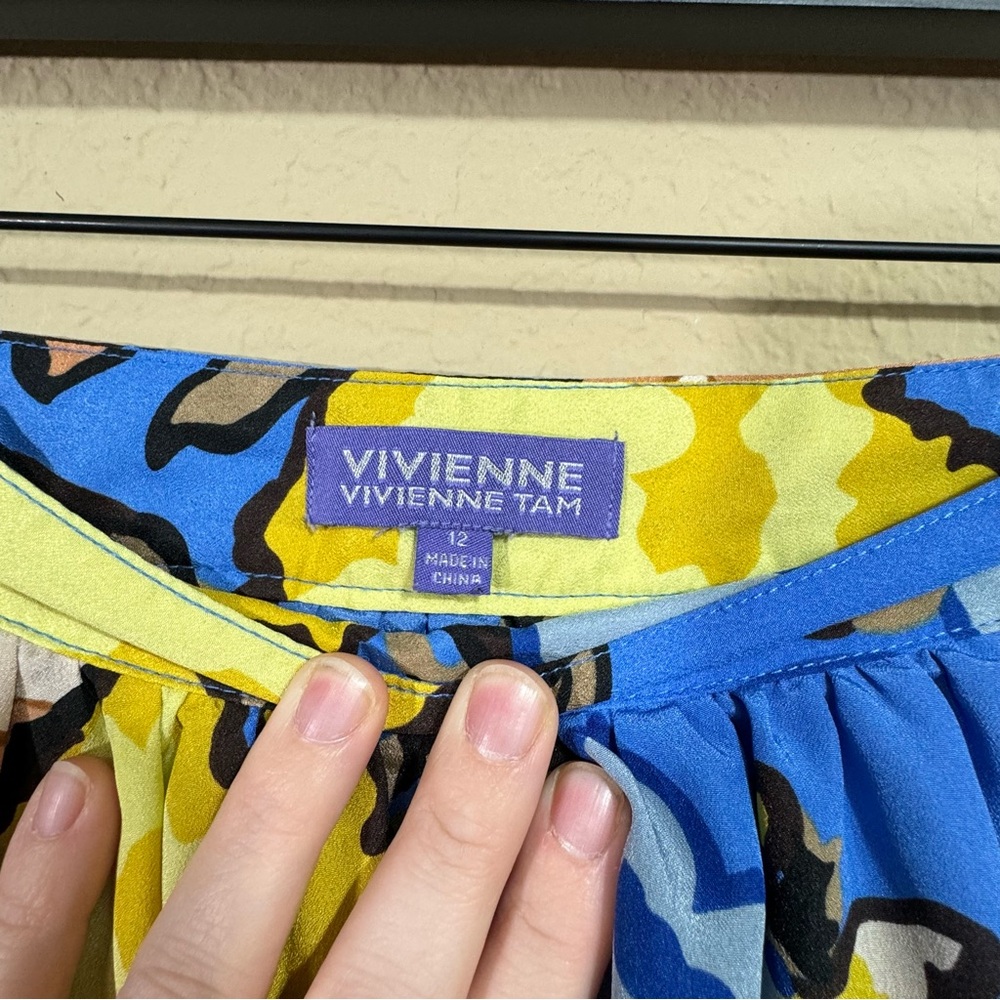 Women's Vivienne Tam Blue Yellow Tan Floral Knee Length Skirt Sz 12 Unlined Y2K - Picture 3 of 9